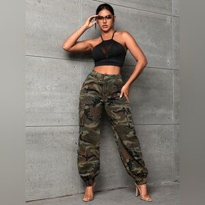 New Women Camo Cargo Pants Stylish & trendy